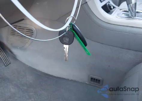 2010 Chevrolet Traverse Lt z USA, uszkodzony, nr VIN 1GNLRFED8AS149299